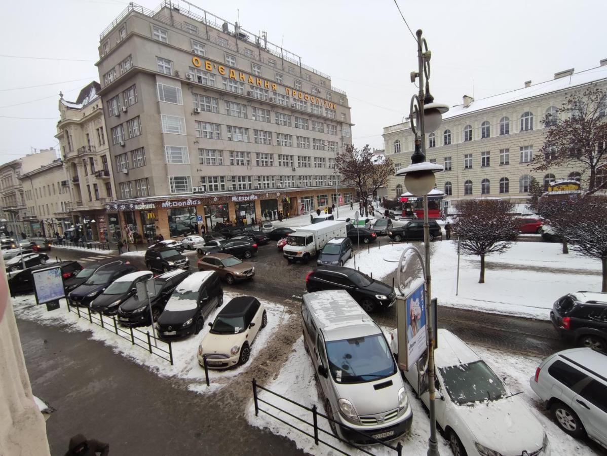 Апартаменти Трехкімнатні В Самому Центрі Для 6-Х ลวีฟ ภายนอก รูปภาพ